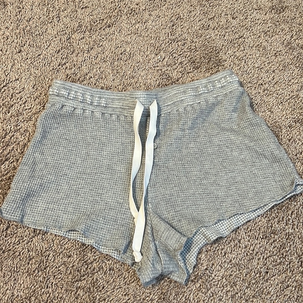 Grey comfy shorts